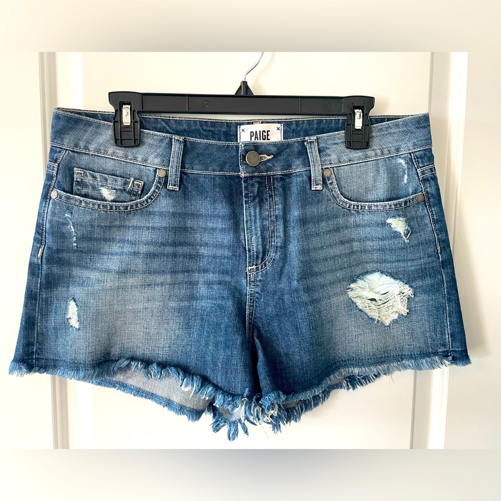 Paige Daryn denim jean shorts frayed size 29